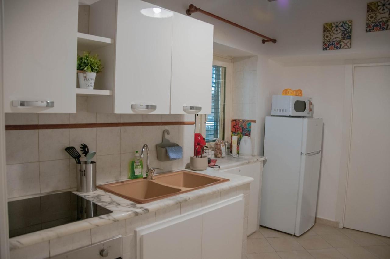 Ideisini'S Apartment パレルモ エクステリア 写真